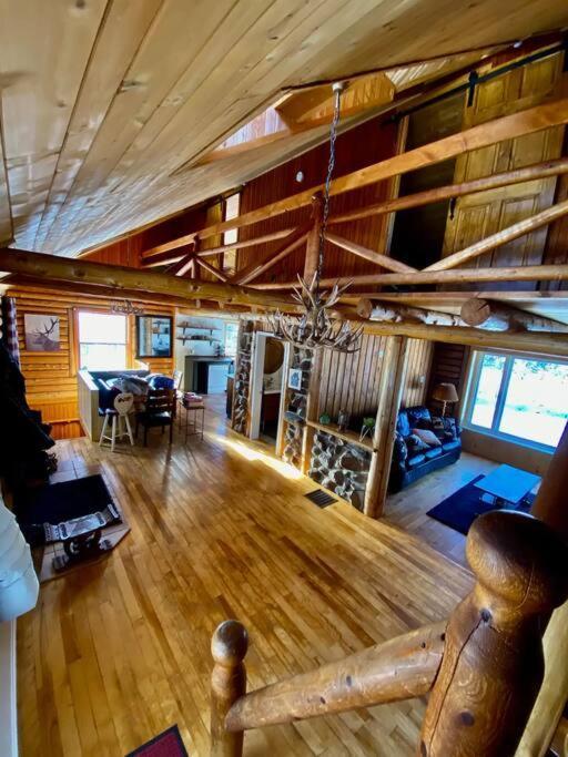 Cozy Log Cottage La Minerve Экстерьер фото