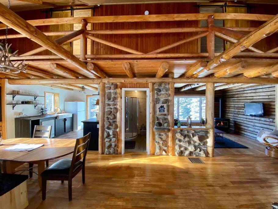 Cozy Log Cottage La Minerve Экстерьер фото