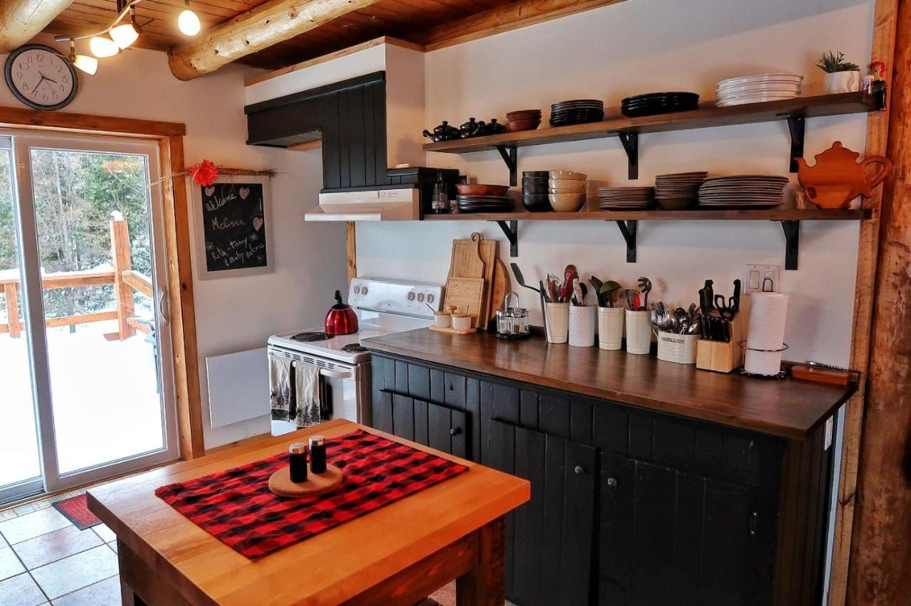 Cozy Log Cottage La Minerve Экстерьер фото