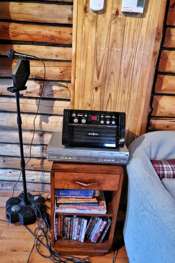 Cozy Log Cottage La Minerve Экстерьер фото
